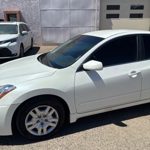 2010 Nissan ALTIMA 2.5 S 照片 2