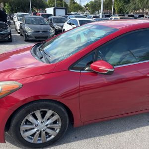 صورة 2 لـ 2015 KIA FORTE EX