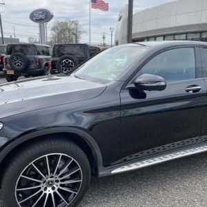 MERCEDES-BENZ GLC - 2