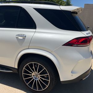 2022 Mercedes-BENZ GLE — фото 6