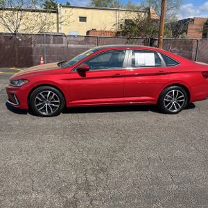 VOLKSWAGEN JETTA SE - 3