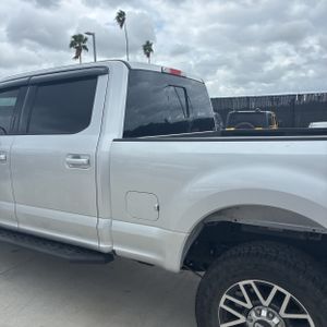 FORD F-250 SUPER DUTY LARIAT - 6
