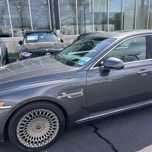 GENESIS G90 5.0 ULTIMATE - 2