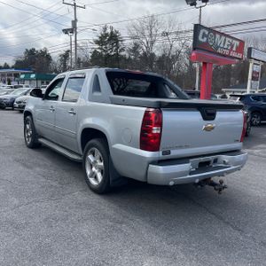 CHEVROLET AVALANCHE LTZ - 5