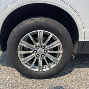 2017 Cadillac XT5 LUXURY — фото 19