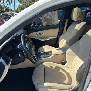 صورة 32 لـ 2019 BMW 3 SERIES 330I