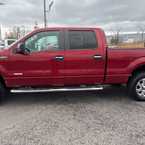 FORD F-150 XLT - 4