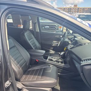 صورة مصغرة 33 لـ 2018 FORD ESCAPE SEL