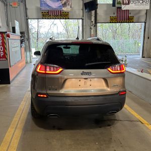 JEEP CHEROKEE LATITUDE PLUS - 7