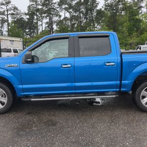 FORD F-150 XLT - 4