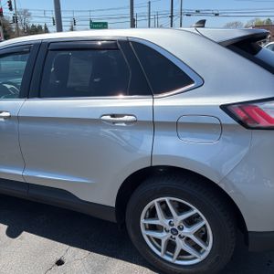 FORD EDGE SEL - 6
