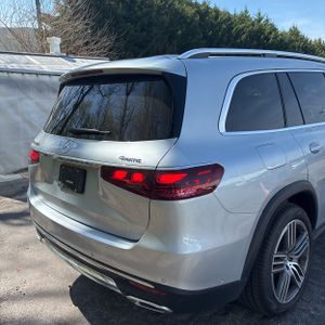 MERCEDES-BENZ GLS - 9