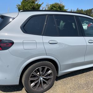 صورة 9 لـ 2025 BMW X5 XDRIVE40I