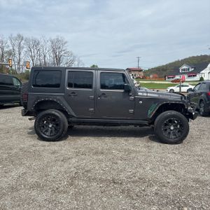 JEEP WRANGLER UNLIMITED WILLYS WHEELER - 10