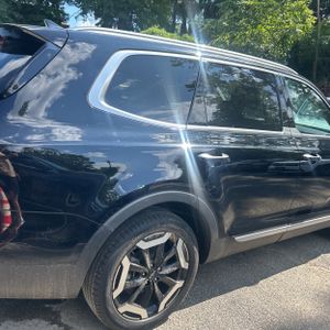 صورة 9 لـ 2023 KIA TELLURIDE S