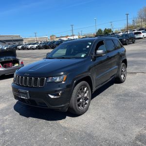 JEEP GRAND CHEROKEE - 1