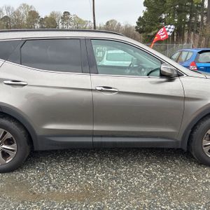 HYUNDAI SANTA FE SPORT 2.4L - 9