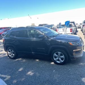 2019 JEEP COMPASS LATITUDE 照片 10
