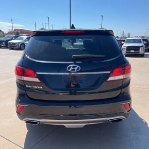 HYUNDAI SANTA FE SE - 7