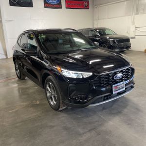 2025 FORD ESCAPE ST-LINE thumbnail 12