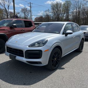 PORSCHE CAYENNE S - 1