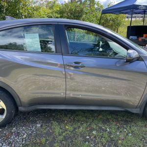 صورة مصغرة 11 لـ 2016 Honda HR-V LX
