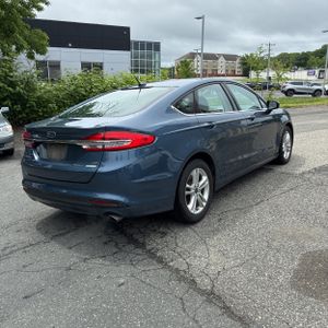 FORD FUSION SE - 8