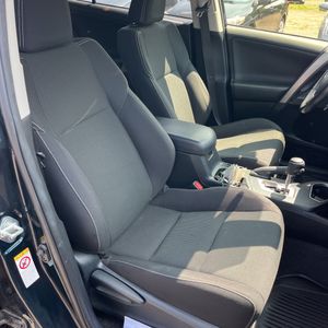 صورة مصغرة 33 لـ 2018 Toyota RAV4 XLE