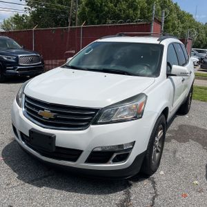 2017 Chevrolet TRAVERSE LT — фото 1