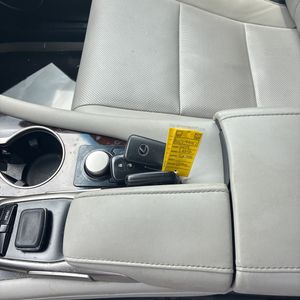 صورة مصغرة 56 لـ 2019 Lexus RX 350 BASE