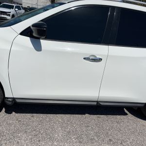 NISSAN PATHFINDER SV - 4