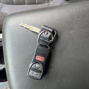 2005 Nissan PATHFINDER SE — миниатюра 44