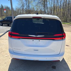 CHRYSLER PACIFICA TOURING L - 7