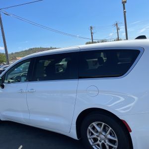 2025 Chrysler PACIFICA SELECT 照片 6