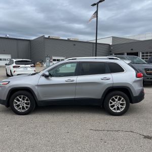 JEEP CHEROKEE LATITUDE - 3