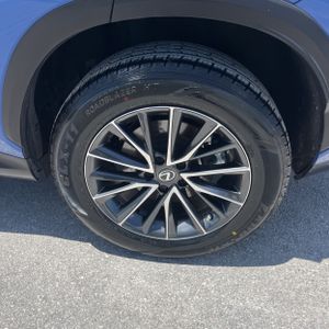 صورة 18 لـ 2022 Lexus NX 250 PREMIUM