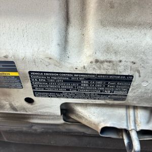 2015 Nissan PATHFINDER SL 照片 42