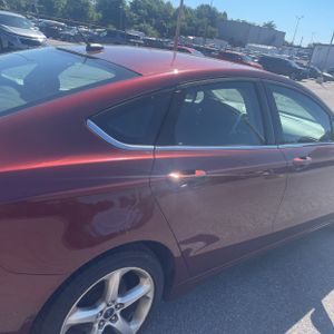 FORD FUSION SE - 9
