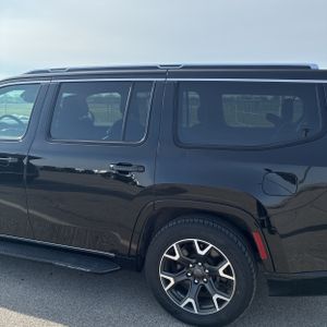 JEEP WAGONEER SERIES III - 6