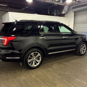 FORD EXPLORER LIMITED - 10