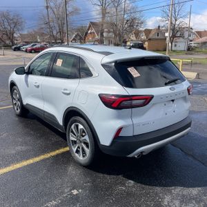 FORD ESCAPE PLATINUM - 5