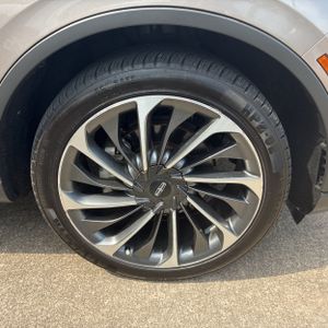 صورة 20 لـ 2020 Lincoln AVIATOR RESERVE