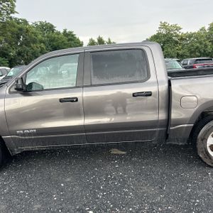 2023 RAM 1500 BIG HORN photo 4
