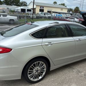 2015 FORD FUSION SE — фото 8