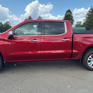 صورة 4 لـ 2023 Chevrolet SILVERADO 1500 LTZ