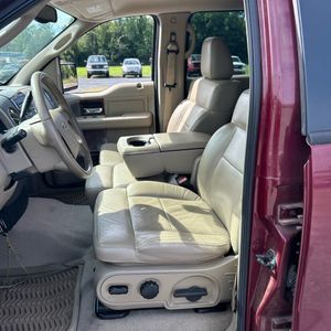 صورة 32 لـ 2005 FORD F-150 LARIAT