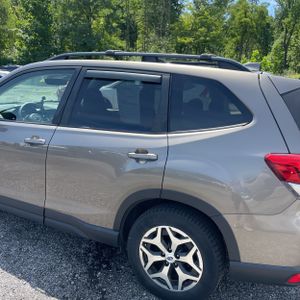 صورة 6 لـ 2019 Subaru FORESTER PREMIUM