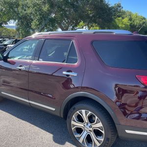 FORD EXPLORER LIMITED - 6