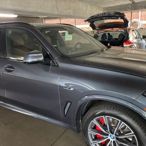 صورة 13 لـ 2022 BMW X5 XDRIVE45E