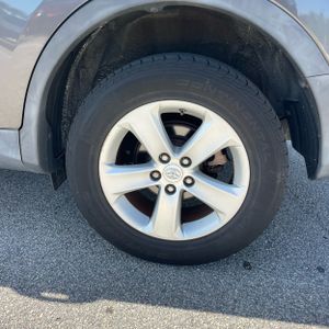 صورة مصغرة 18 لـ 2014 Toyota RAV4 XLE